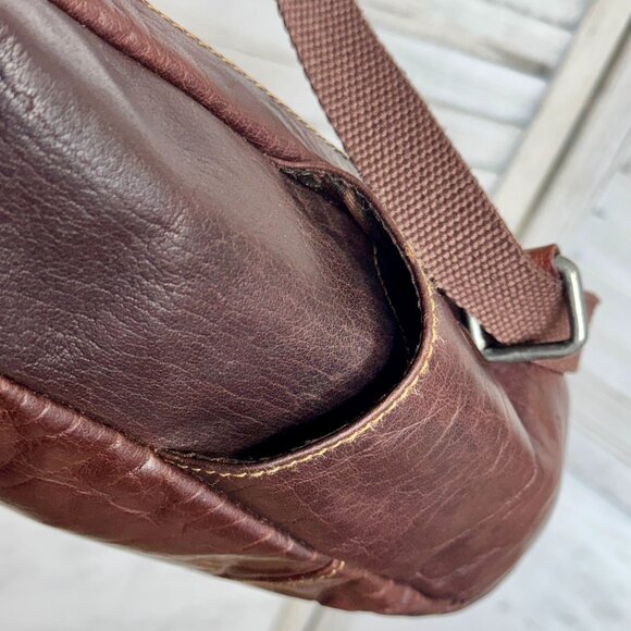 Jack Georges Voyager Oxblood Leather‎ Convertible Backpack - Picture 6 of 9